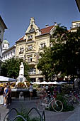 Austria, Carinzia. Klagenfurth, il mercato nella Obstplatz (piazza della frutta).