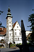 Austria, Carinzia. Klagenfurth. Il Landhaus (1574) con le sue due torri.