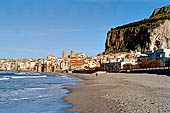 Cefal - views of the town from the beach and the lungomare.