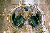 Trogir, la cattedrale. Dettaglio del portale.