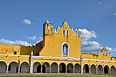 Izamal - the imposing Convento de San Antonio de Padua, built by Franciscan monks from Spain (XVI c).
