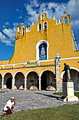 Izamal - Convent of San Antonio de Padua (XVI c).