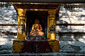 Kathmandu - the caitya in the centre of Thahiti Tole.