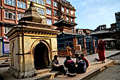 Kathmandu - Bangemudha, small Saraswati Shrine.