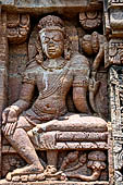 Ratnagiri - the main monastery - image at the side of the entrace portal 