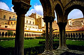 Monreale - Cattedrale di Santa Maria Nuova. Il chiostro dell'antico convento dei Benedettini.