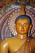 Mulkirigala cave temples - The cave of the second terrace, Buddha image.