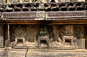 Polonnaruwa - the Shiva Devale no. 1 (xii c). 