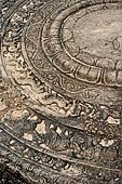 Polonnaruwa - the Vatadage. Detail of the moonstone of the western stairway.