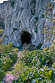 Gibilterra, i Mediterranean Steps. Ingresso di un breve tratto in tunnel. 