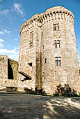 Dinan, Bretagna. Il Castello (XIII sec) con il mastio detto anche torre della Duchessa Anna. 