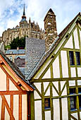 Mont Saint Michel. Il villaggio. Case a graticcio. 