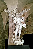 Mont Saint Michel,  Modello in gesso posto nella Cappellania realizzato per l'esecuzione dell'Arcangelo della guglia dell'Abbazia.