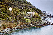 Cap Corse, la costa occidentale. Antico monastero sotto la rocca di Nonza