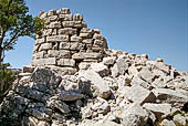 Supramonte. Il nuraghe Mereu. 