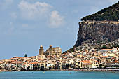 Cefal - The wonderful view of the bay from Torre Santa Lucia with the city dominated by the Rocca. 