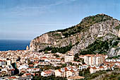 Cefal - View of the town dominated by the Rocca. 