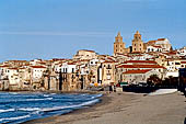 Cefal - views of the town from the beach and the lungomare. 