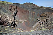 Etna, From Piccolo Rifugio to the Torre del Filosofo. Monti silvestri Superiori.