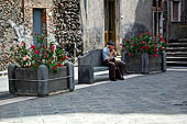 Randazzo - street life.