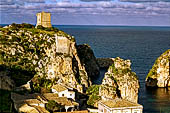 Scopello (Trapani) - Torre Doria e i faraglioni nei pressi della vecchia tonnara.