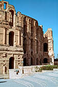L'anfiteatro romano di El Jem. Dettaglio della facciata.
