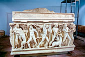 Konya - Archeology Museum, sarcofago romano Sidamara con le 12 fatiche di Ercole (III dC) 