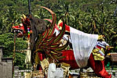 Cremation ceremony - animal-shaped sarcophagus, the appropriate figure is determined by the caste of the deceased.