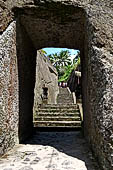 Gunung Kawi (Bali) - The stairway that descends down to the river bottom. 