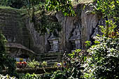 Gunung Kawi (Bali) - The group of five tombs on the eastern bank of the river gorge. 