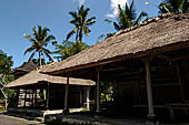 Gunung Kawi (Bali) - The large Pura South of the first group of five tombs.