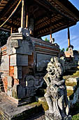 Kerta Gosa complex, Semarapura, Klungkung, Bali. Sculptural details.