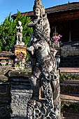 The Bale Kambang, Floating Pavilion, Kerta Gosa complex, Semarapura, Klungkung, Bali. Sculptural decorations.