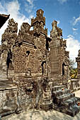 Pura Meduwe Karang - Bali - The impressive central shrine honours the Lord possessing the ground