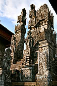 Pura Meduwe Karang - Bali - The impressive shrine of the Lord possessing the ground The central Padmasana is the seat of the Sun God Surya. 