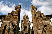 Pura Meduwe Karang - Bali - The impressive shrine of the Lord possessing the ground The central Padmasana is the seat of the Sun God Surya. 