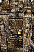 Pura Meduwe Karang - Bali - The impressive shrine of the Lord possessing the ground The central Padmasana is the seat of the Sun God Surya. 