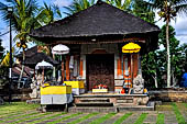 Pejeng, Bali - Pura Kebo Edan.