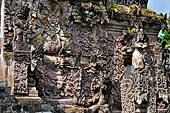 Pura Beji Sangsit , Bali, covered gate (Kori Agung) of the inner courtyard, details of the sculptures.
