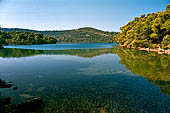 Otok Mjliet, il Parco nazionale - Malo Jezero (lago piccolo).