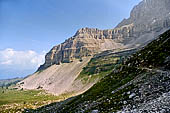 Dolomiti del Brenta - Dal rifugio Graffer vista sulla parte settentrionale del Brenta, Pietra Grande e Orti della Regina