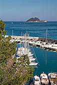Da Alassio a Albenga, il porto di Alassio.