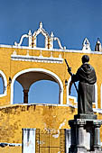 Izamal - Convent of San Antonio de Padua (XVI c).