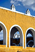 Izamal - Convent of San Antonio de Padua (XVI c).