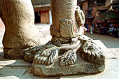 Bhaktapur - Taumadhi Tole - Nyatapola Temple. Elephant statues of the stairway.
