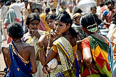 Orissa Koraput district - The weekly market of Ankadeli. 