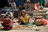 Orissa Koraput district - The weekly market of Ankadeli. 