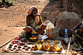 Orissa Koraput district - The weekly market of Ankadeli. 