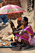 Orissa Koraput district - The weekly market of Ankadeli. 