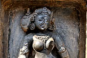 Hirapur - the Sixtyfour Yoginis Temple, head detail of Yogini n° 45 (clockwise). 